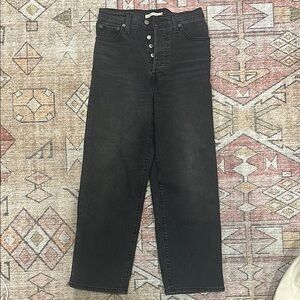 Levi’s black jeans